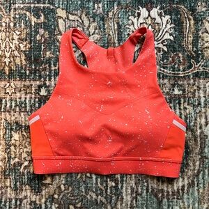 NWOT Brooks 3 Pocket Running Bra